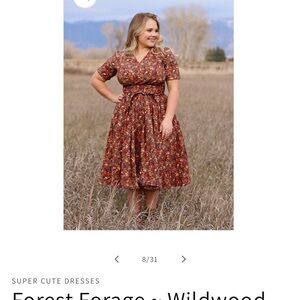 Super Cute Dresses - NWT - Wildwood Floral V-Neck Midi Dress in Rust Floral